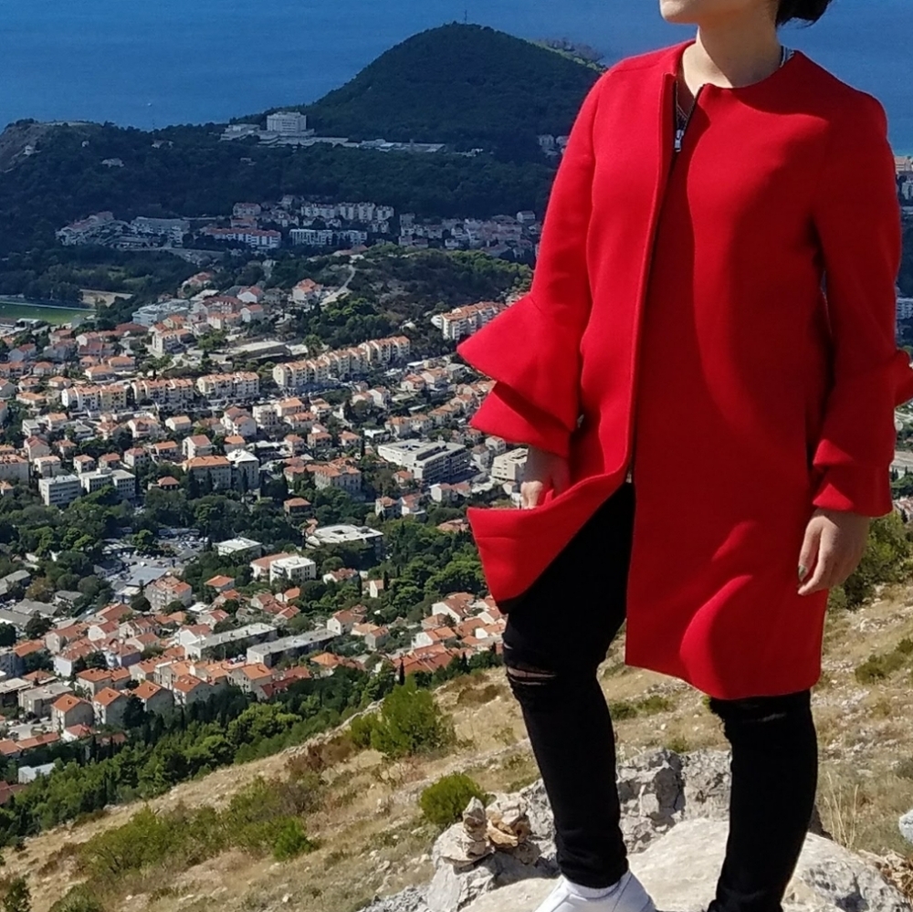 Zara wool blend coat with ruffle sleeves on size XS